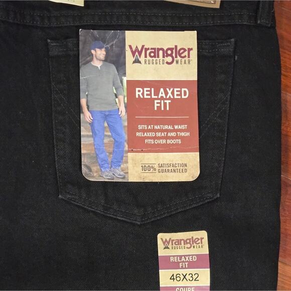 NWT Wrangler Rugged Weat Relaxed Fit Boot Cut Black Mens Jeans 46x32 - Picture 5 of 7